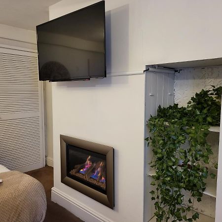 Seaside Flat With Fast Wifi Apartment Scarborough Exterior photo